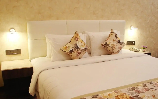 Hotel Grand Maple