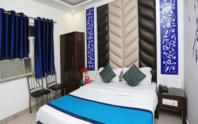 OYO 3046 Hotel Sawera International