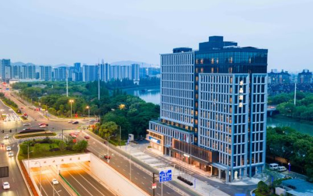 Crystal Hotel Huzhou Administrative Center – Outside – Huzhou