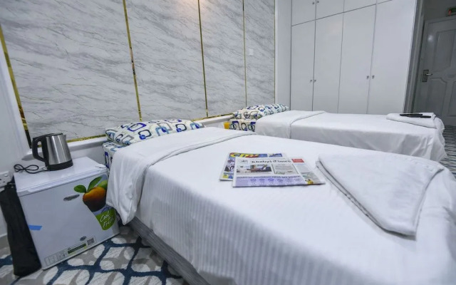 Dream White Hotel