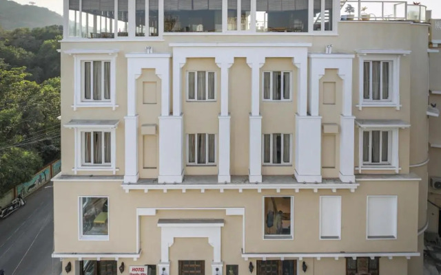 Hotel Shambhu Villas