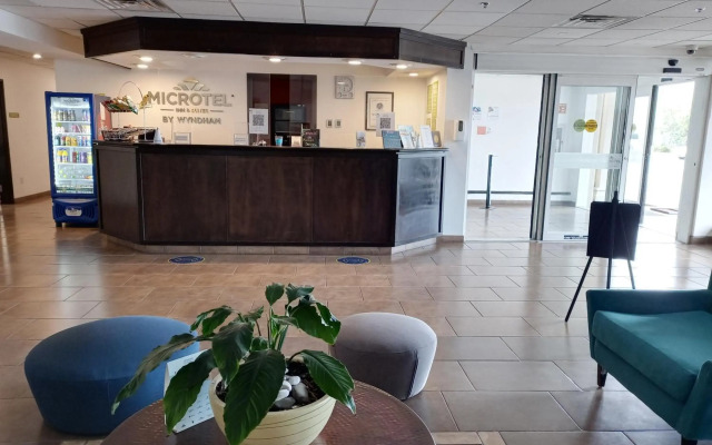 Microtel Inn & Suites by Wyndham Toluca