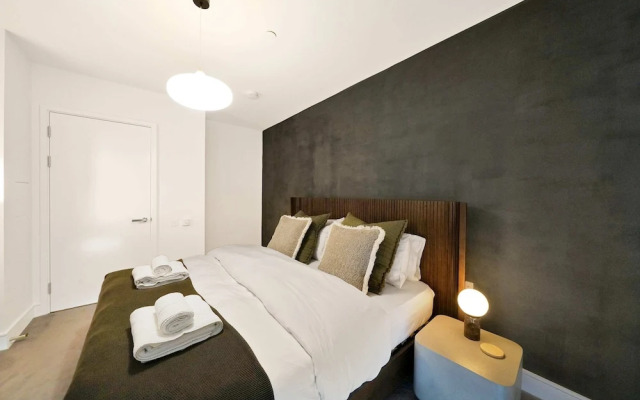 Rosso Suite 2BR City Views