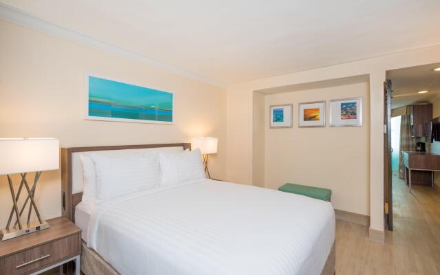 Holiday Inn Express & Suites Nassau, an IHG Hotel