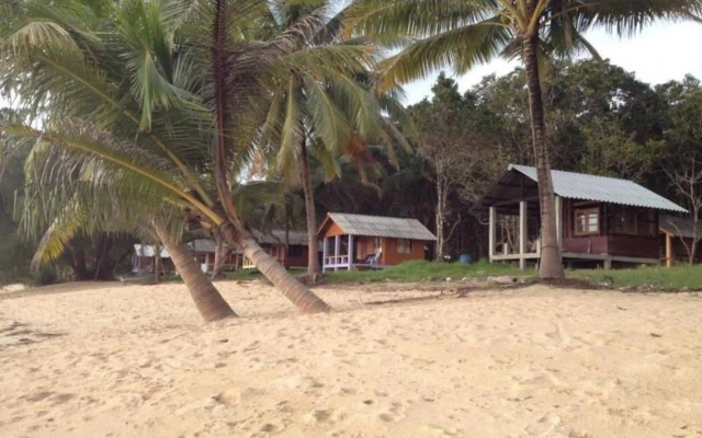Cashew Resort