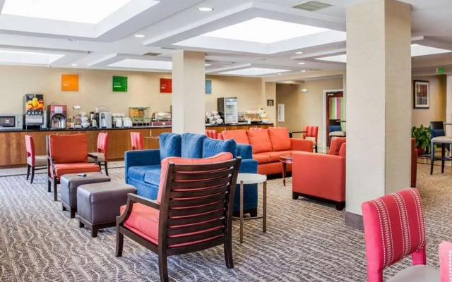 Comfort Suites Columbia Gateway