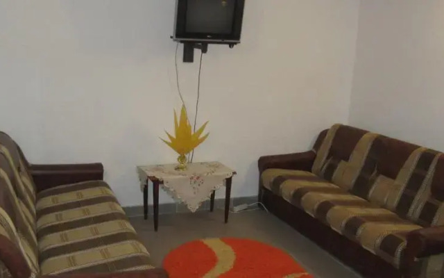 Vila Adora