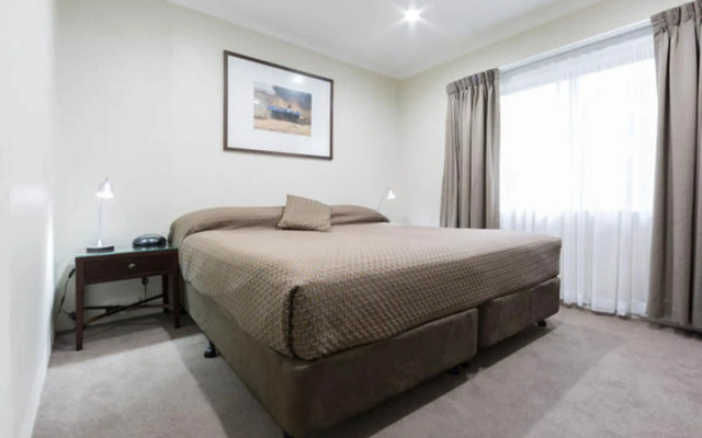 Forrest Hotel and Apartments