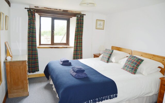 Pet-friendly spacious barn conversion in Exmoor National Park