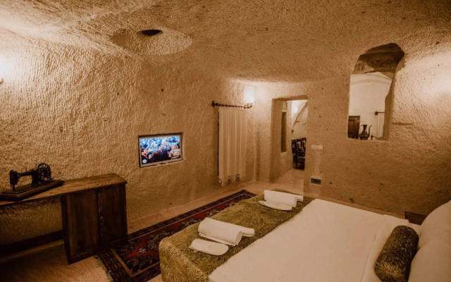 Ortahisar Cave Hotel