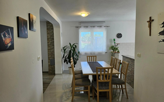 Apartment Loborika D&J