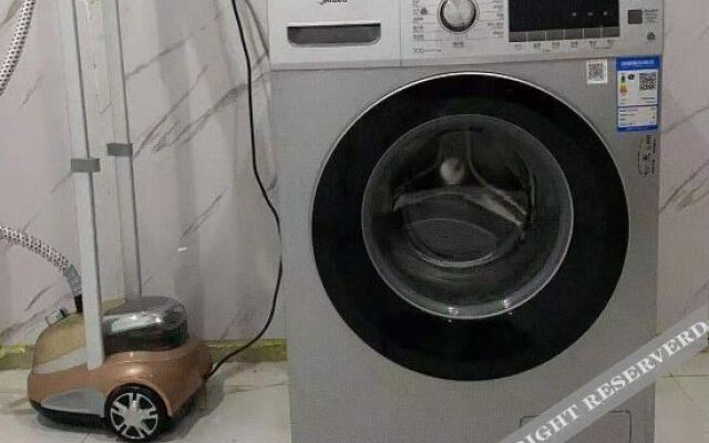 Elan Hotel (subway station store of Xuzhou East Railway Station)