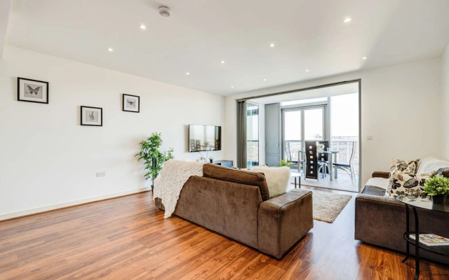 Kew Eye Apartments Kew