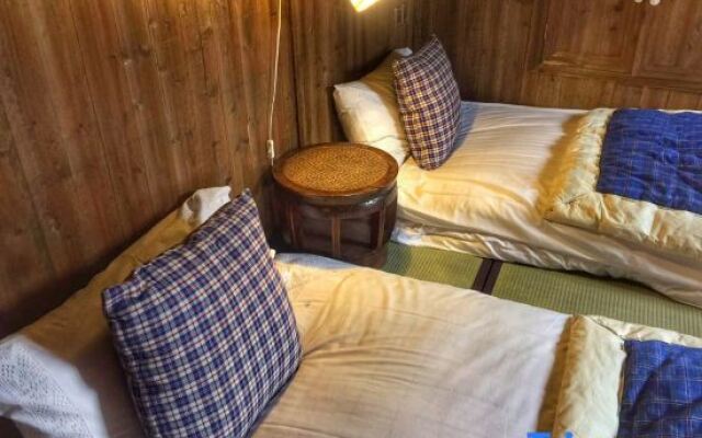 Pig's Inn (Yi County Bishan)