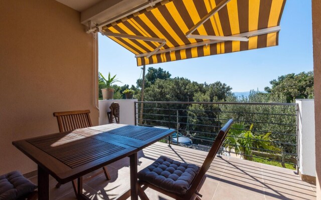 Awesome Home in Marusici With Wifi and 1 Bedrooms
