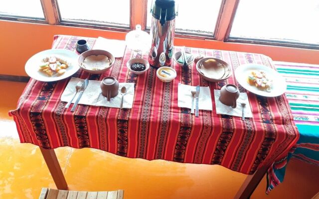 Uros Lupaka Lodge Hotel