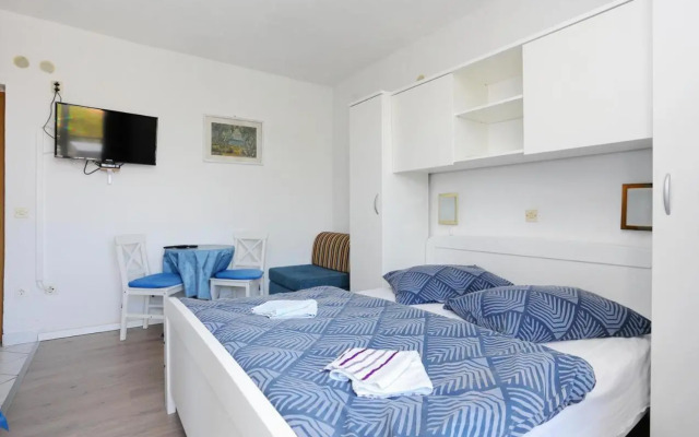 Studio Tucepi 2676a