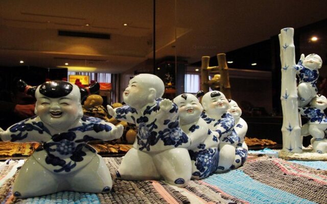 Sichuan Minshan Anyi Hotel