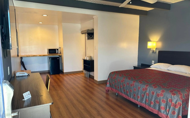 Motel 6 Sullivan, MO