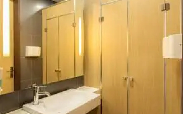 Hanting Hotel (Zhengzhou Huayuan North Road)