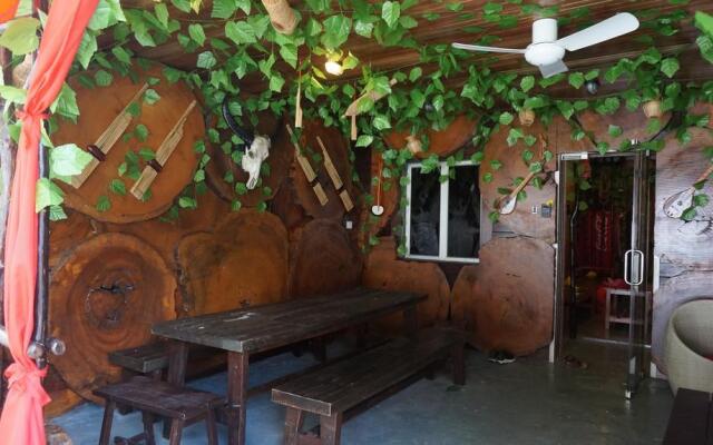 Irsia Backpackers Guesthouse