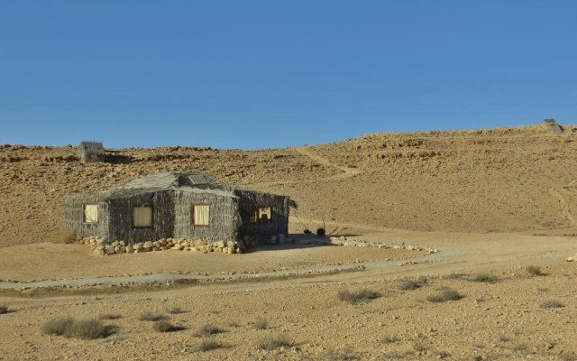 Succah In The Desert