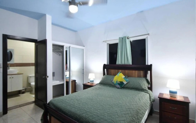 Gorgeous Spacious Property in Prime Beach Location