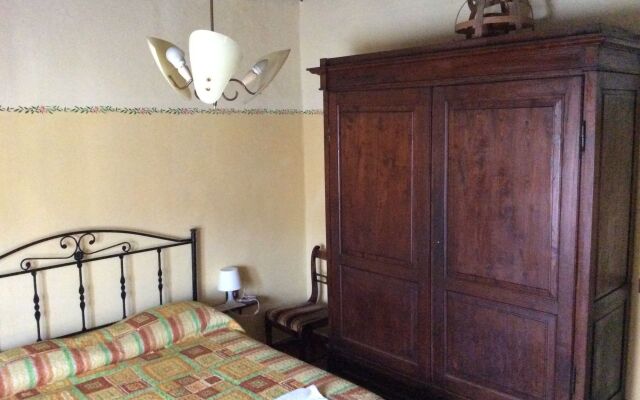 Antico Borgo Toscano