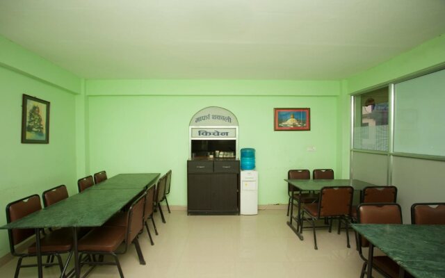 OYO 237 Hotel S Galaxy