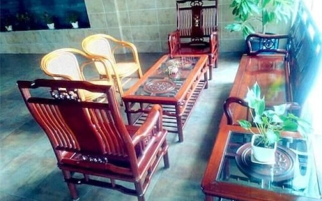 Mingjia Spring Holiday Hotel