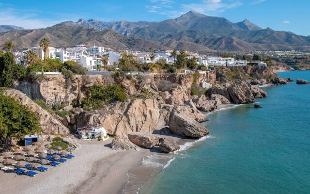 Nerja Morasol Holiday Rental Apartment With Sea Views