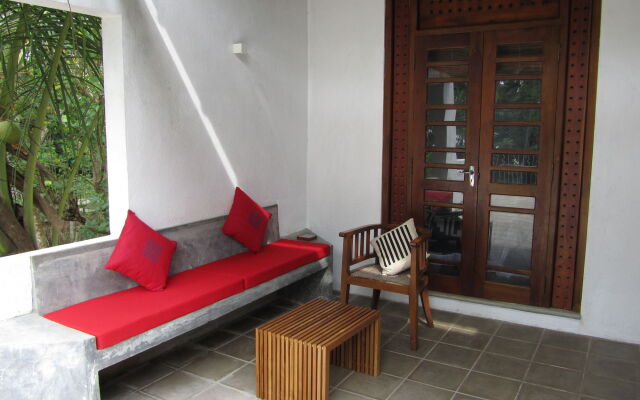 Isana Beach House