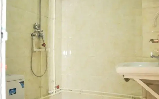 Qingzhu·Junyuan Business Hotel (Binzhou University Branch)