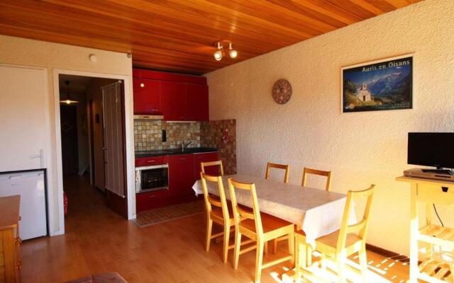Appartement Auris, 1 pièce, 6 personnes - FR-1-297-94