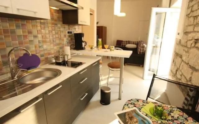 Studios Castropola