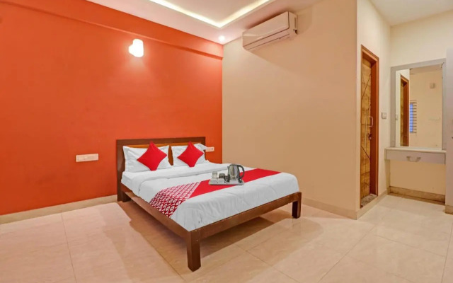 OYO Flagship 701156 G M Boarding And Lodging