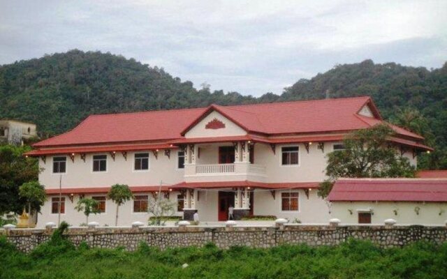 Reaksmey Krong Kep Guesthouse