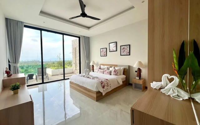 Michel Tropical Seaview Pool Villas