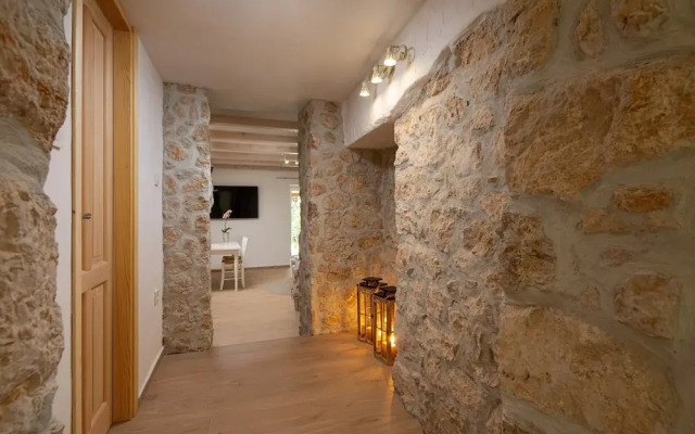 Casa Di Nika Private Heated Pool and Jacu