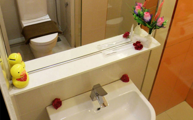 Yan Hotel