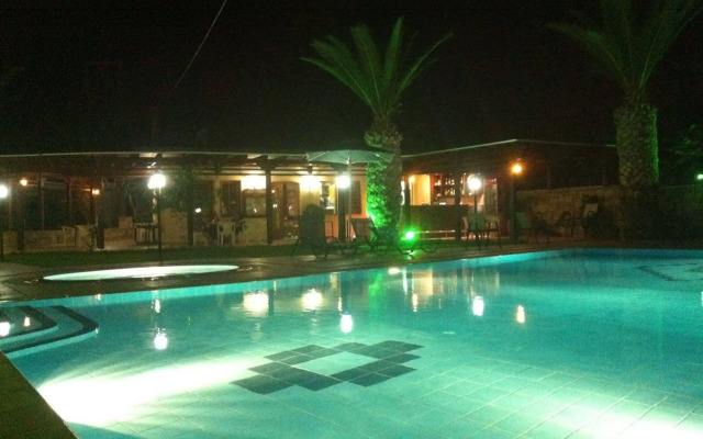 Matala Dimitris Villas and Hotel