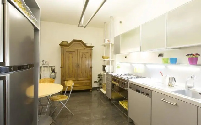 Stadium Apartment