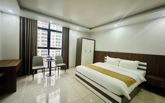 Crowne Plaza Hotel