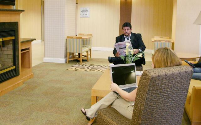 Hampton Inn And Suites Madera