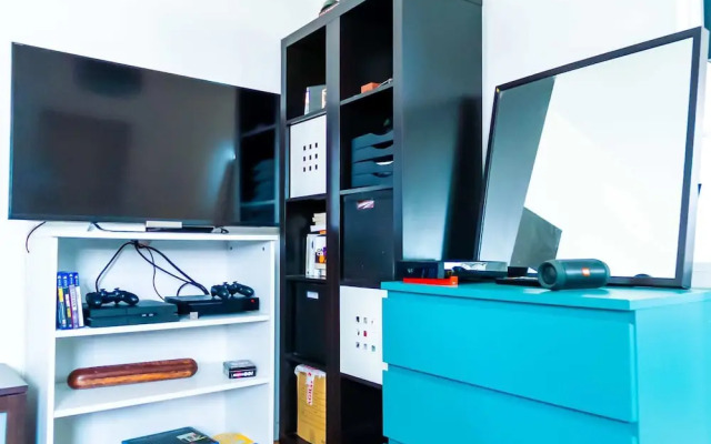 Charming Studio Near Louvres