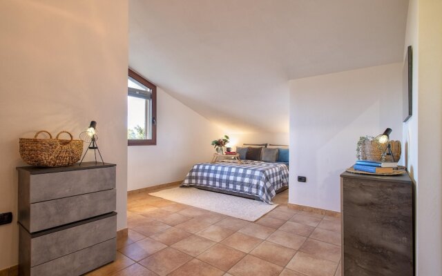 Sardinia Re - Villa Gialla