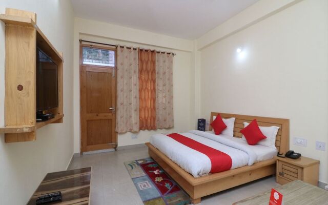 Oyo 23570 Hotel New Tashila