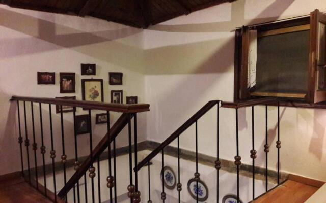 Deep Blue Villa at potistika