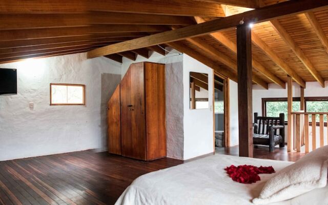 Casa Pernia