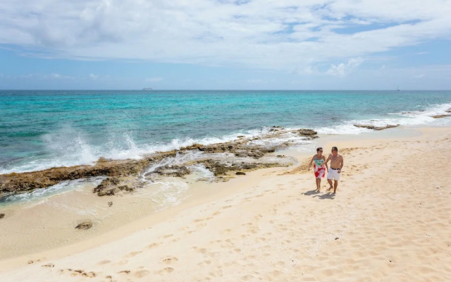 La Vista Beach Resort